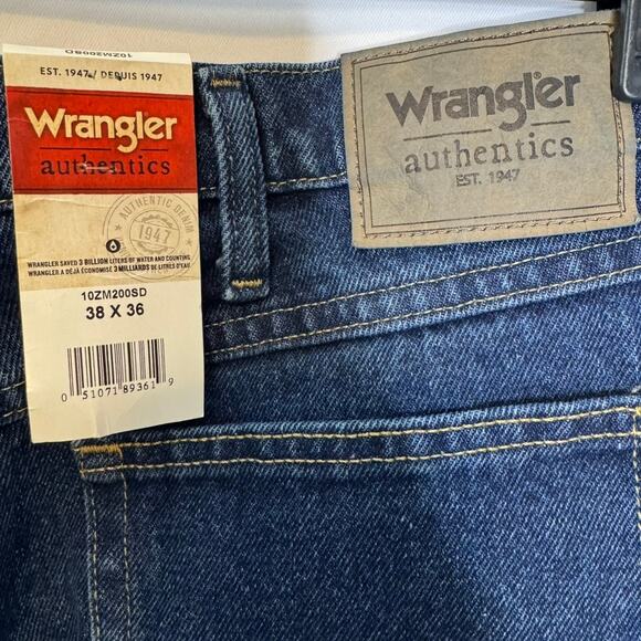 Wrangler Authentics Men’s Straight Leg Classic Fit Dark Wash Jeans 38x36 - Picture 4 of 6